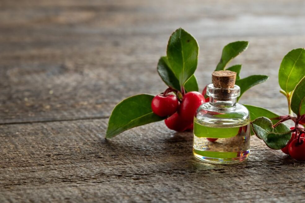 natural remedies for arthritis pain, wintergreen oil arthritis, reduce joint inflammation naturally, essential oil for joint pain